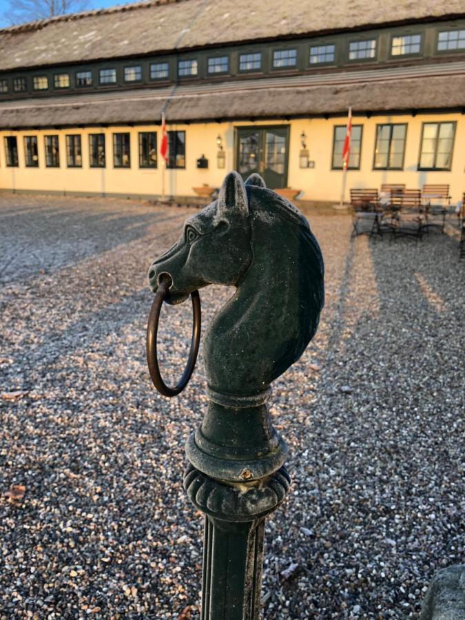 Munkebo Kro & Hotel Buitenkant foto